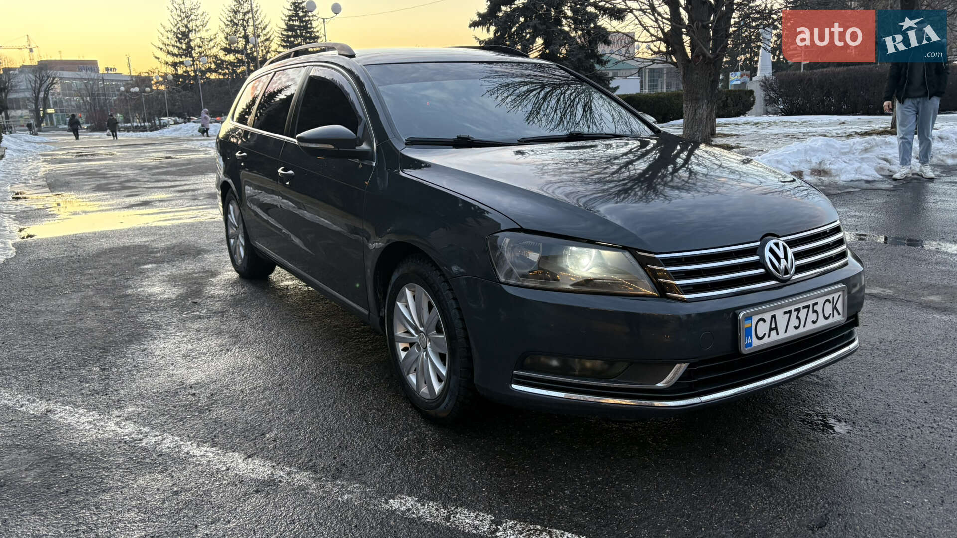 Volkswagen Passat 2011 VIN WVWZZZ3CZBE399274 фото оголошення 4 з 20