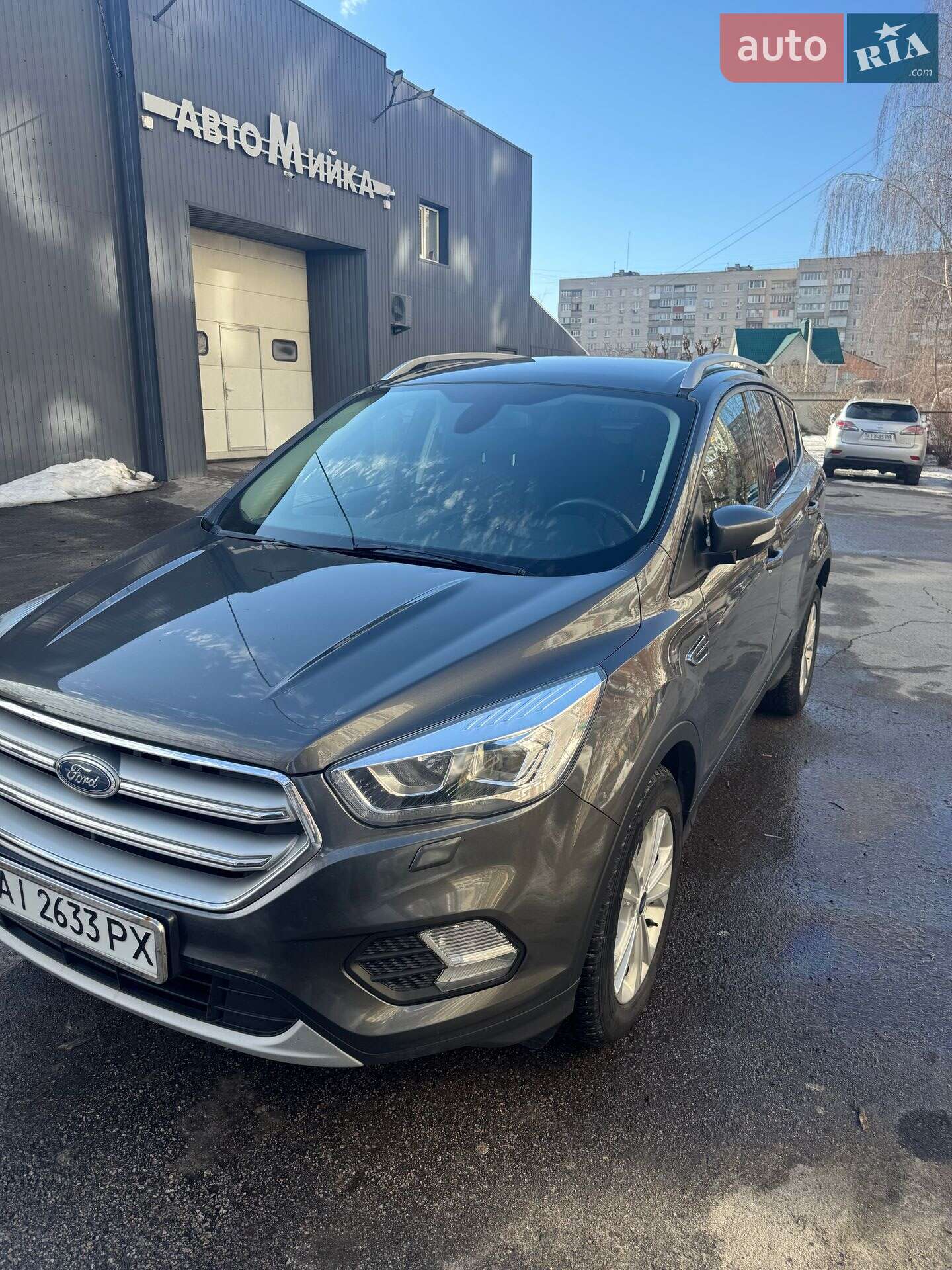 Ford Kuga 2019 VIN WF0AXXWPMAKU71883 фото оголошення 3 з 20