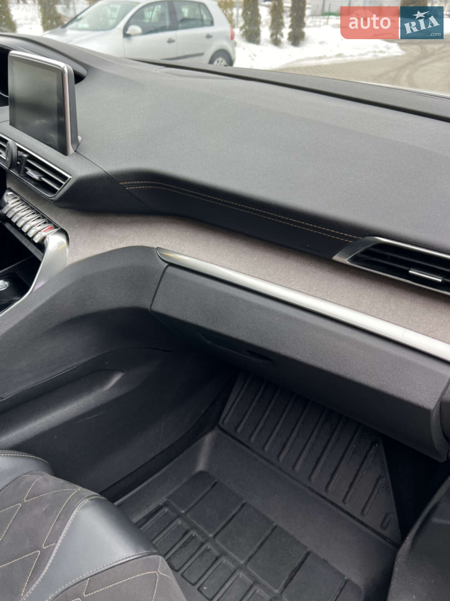 Peugeot 3008 2019 VIN VF3MJEHZRKS149060 фото оголошення 12 з 54