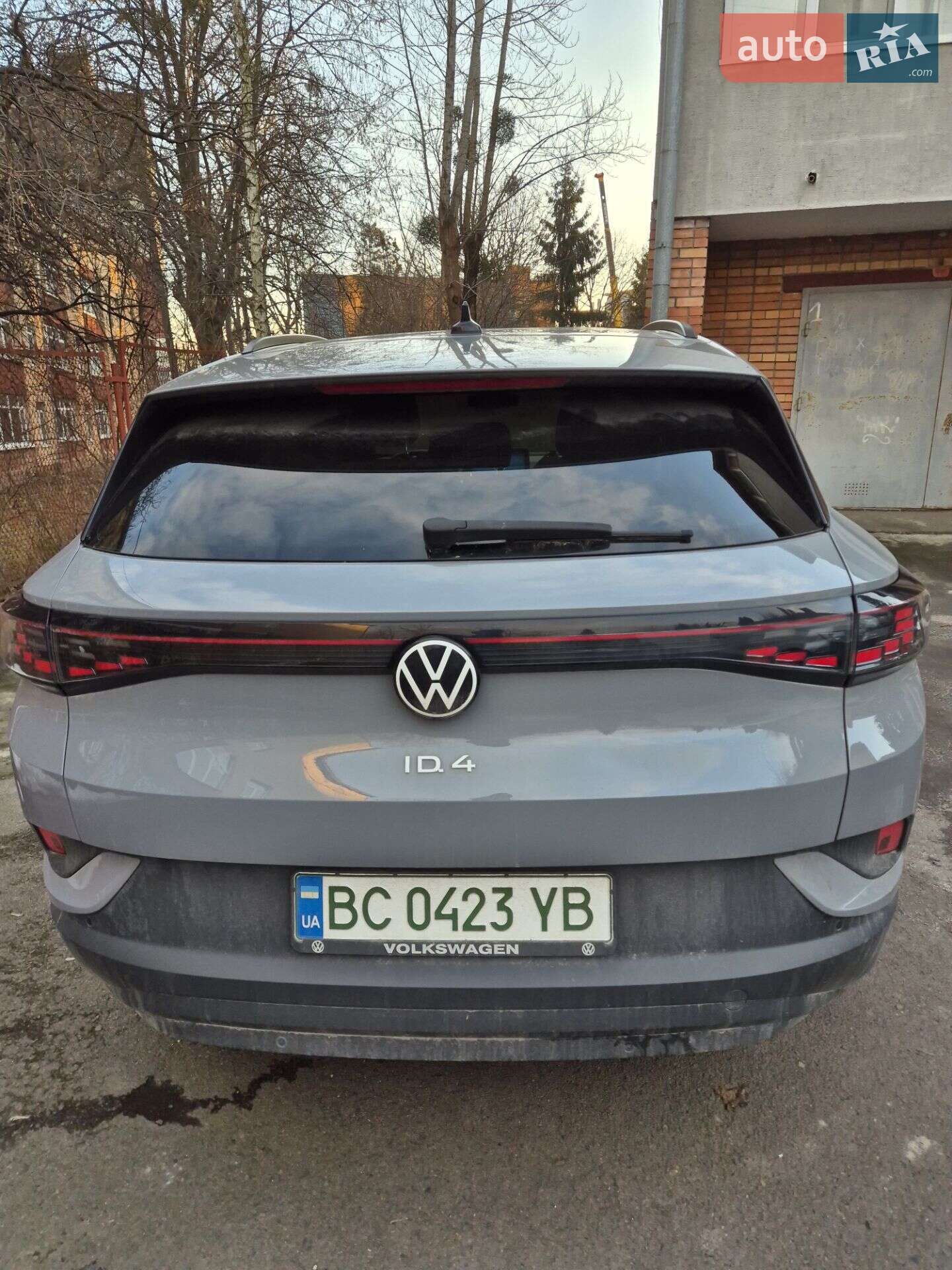 Volkswagen ID.4 2022 VIN WVGZZZE2ZNP056220 фото оголошення 4 з 32