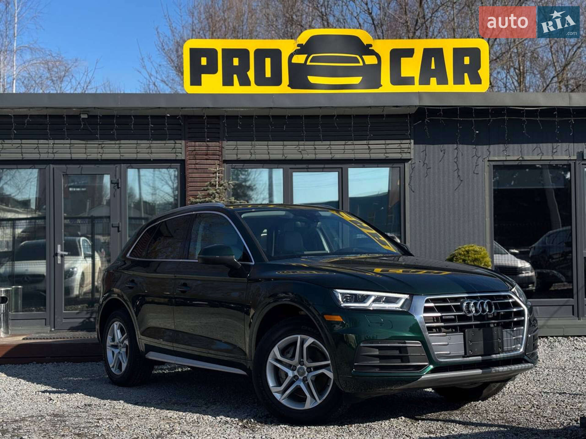 Audi Q5 2018 VIN WA1BNAFY9J2212828 фото оголошення 2 з 22