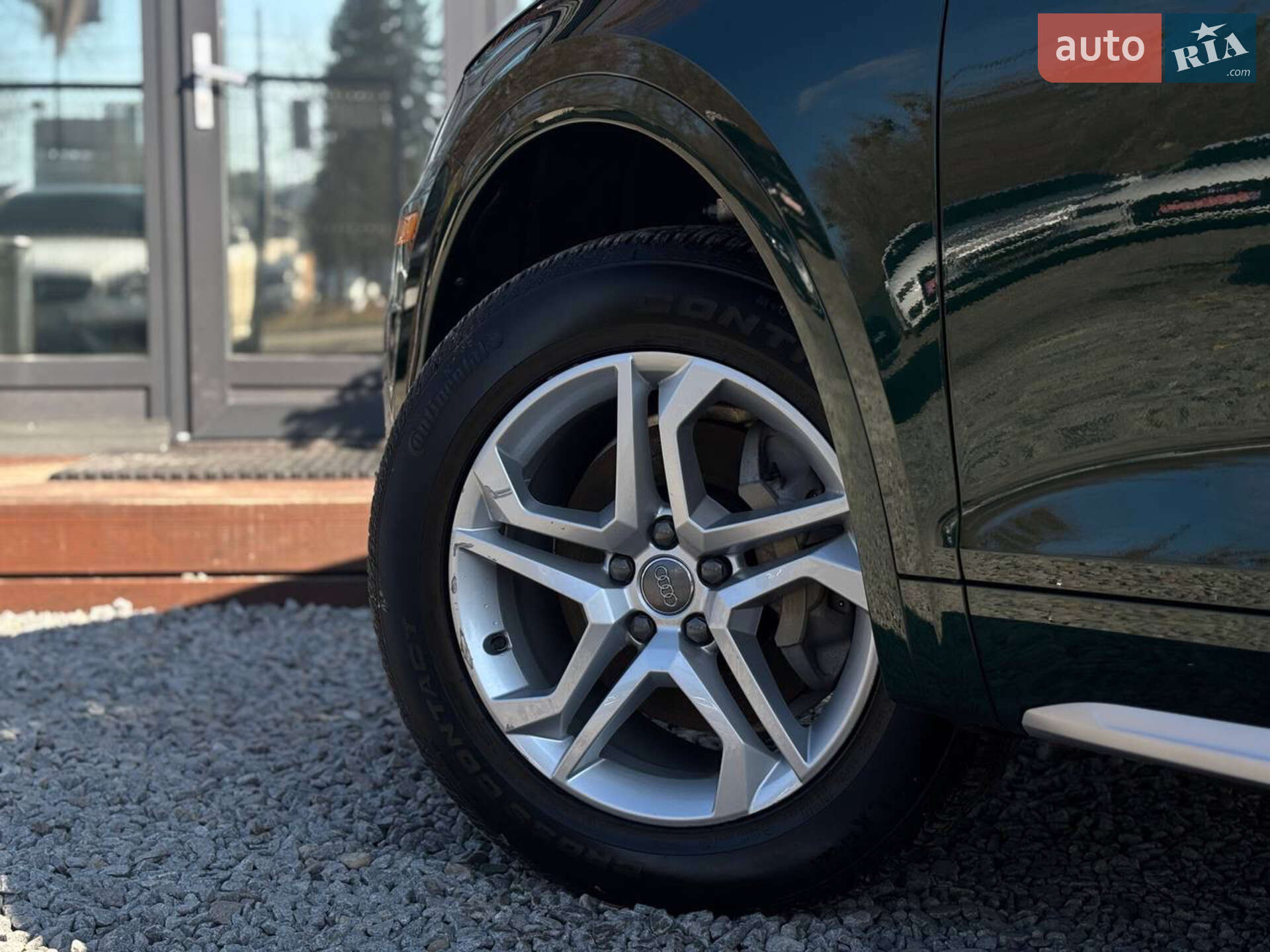 Audi Q5 2018 VIN WA1BNAFY9J2212828 фото оголошення 6 з 22