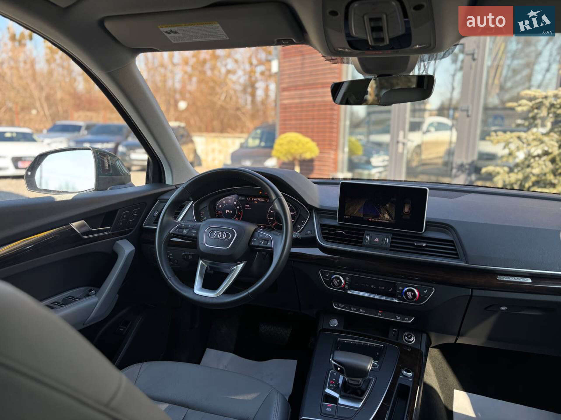 Audi Q5 2018 VIN WA1BNAFY9J2212828 фото оголошення 11 з 22