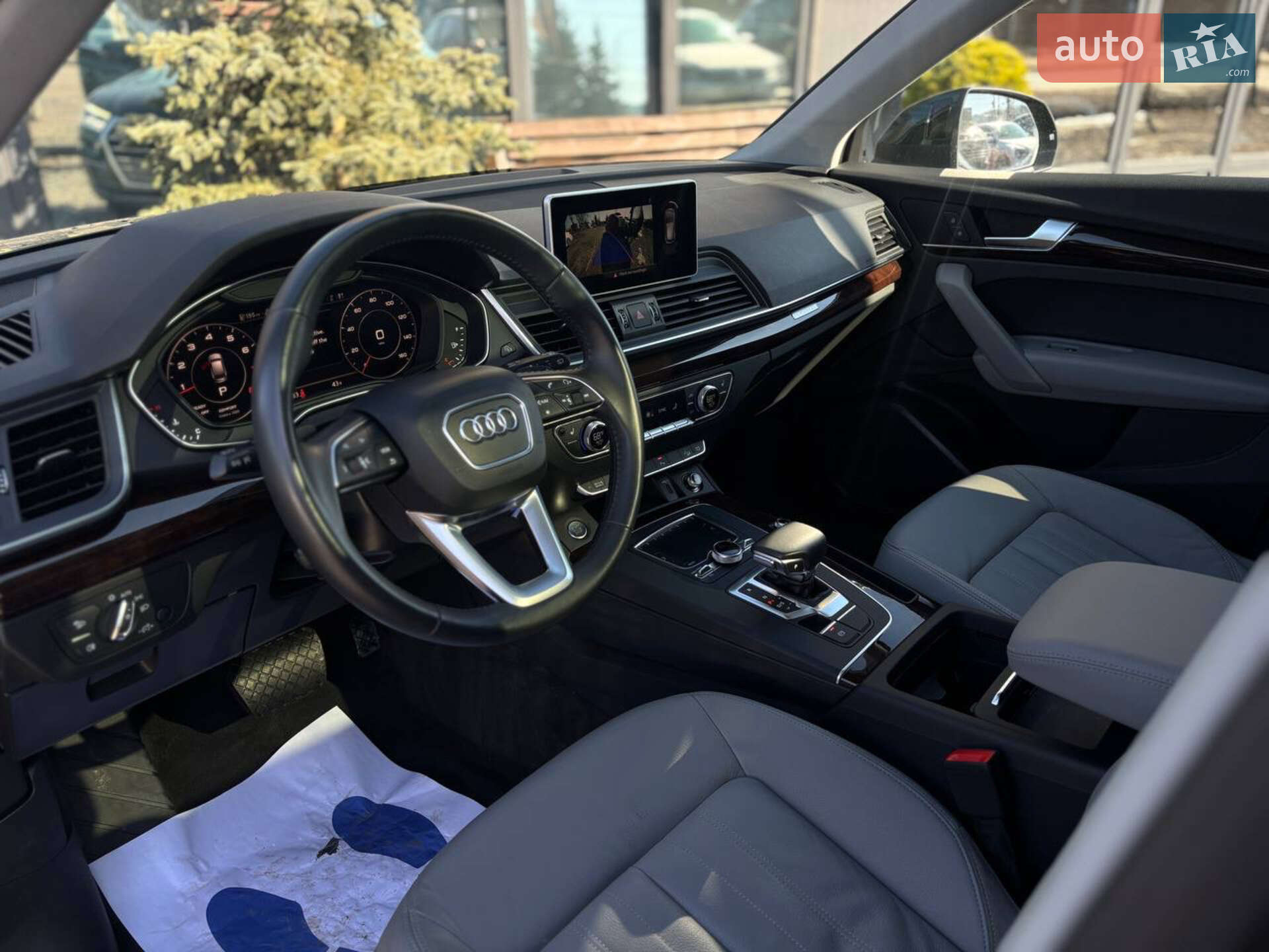 Audi Q5 2018 VIN WA1BNAFY9J2212828 фото оголошення 18 з 22