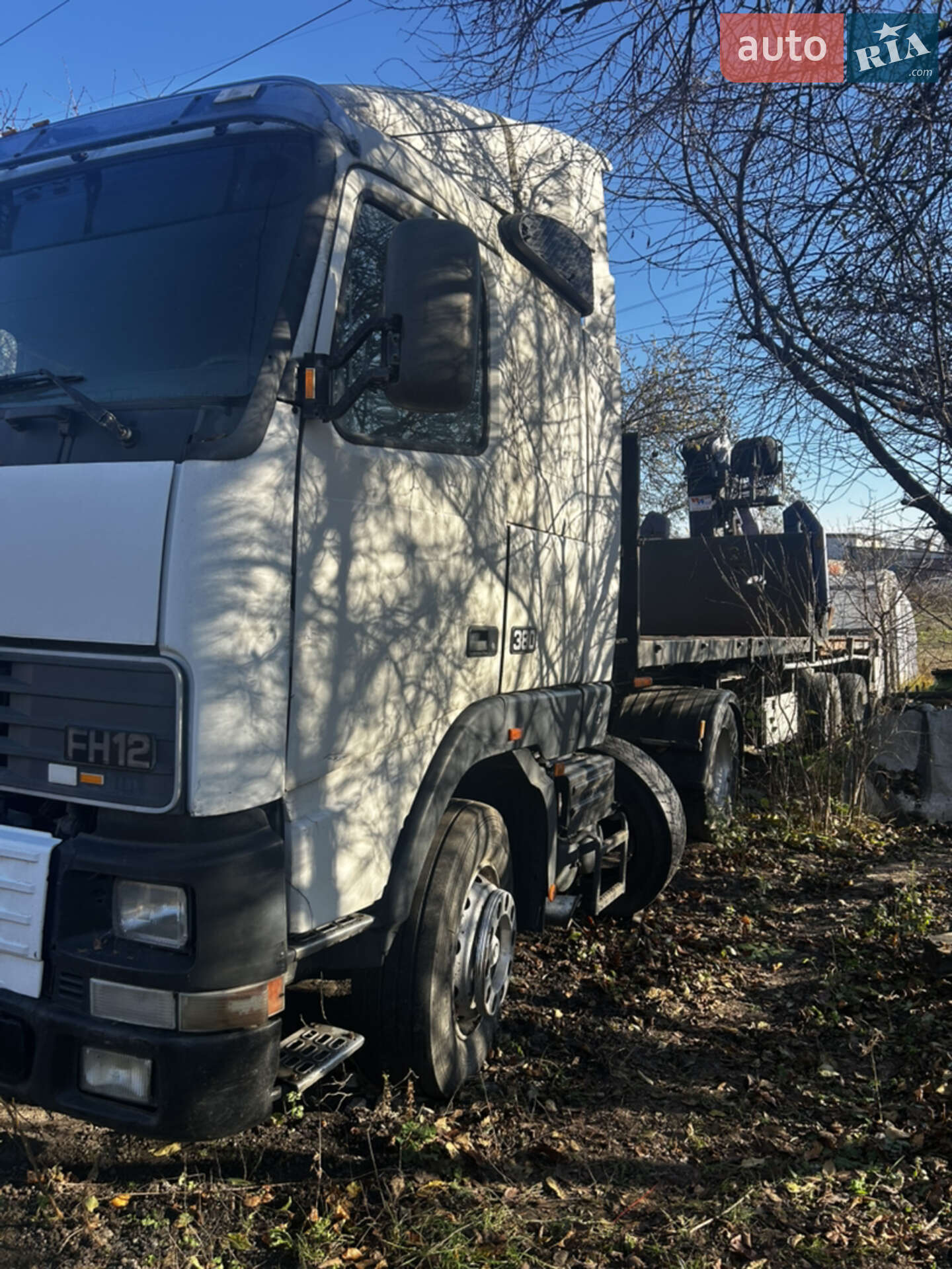 Volvo FH 12 1998 VIN YV2A4B2ASWB202811 фото оголошення 4 з 16