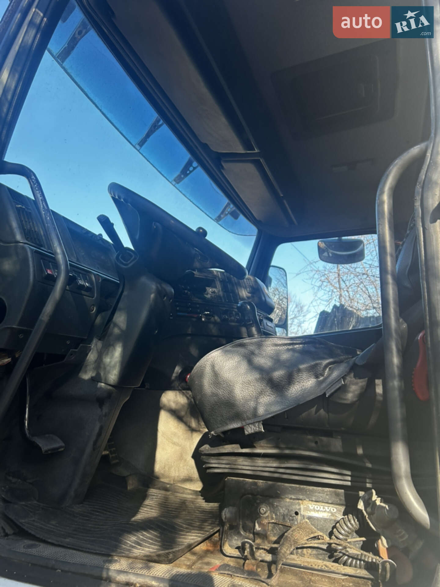 Volvo FH 12 1998 VIN YV2A4B2ASWB202811 фото оголошення 16 з 16