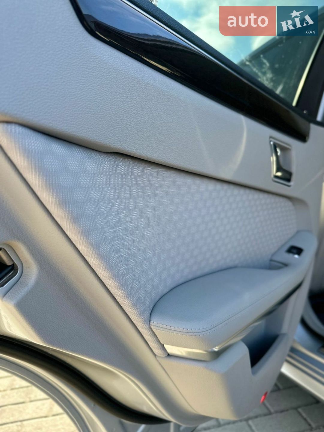 Mercedes-Benz E-Class 2009 VIN WDD2120021A018631 фото оголошення 31 з 34