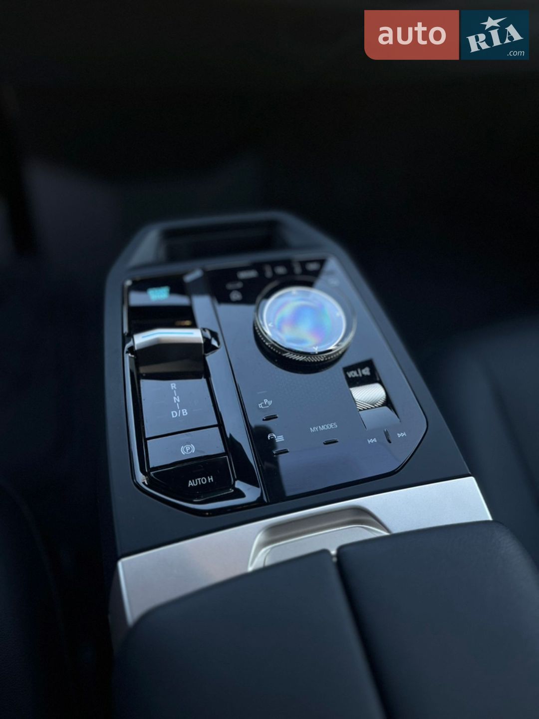 BMW iX 2023 VIN WB523CF00RCP63555 фото оголошення 25 з 39