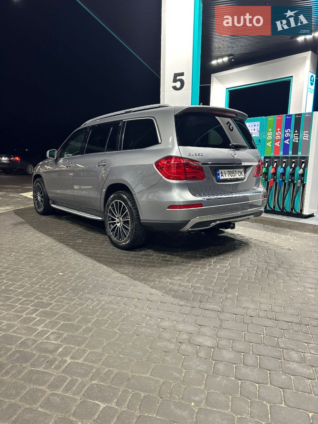 Mercedes-Benz GL-Class 2015 VIN 4JGDF2EE7GA684089 фото оголошення 4 з 26