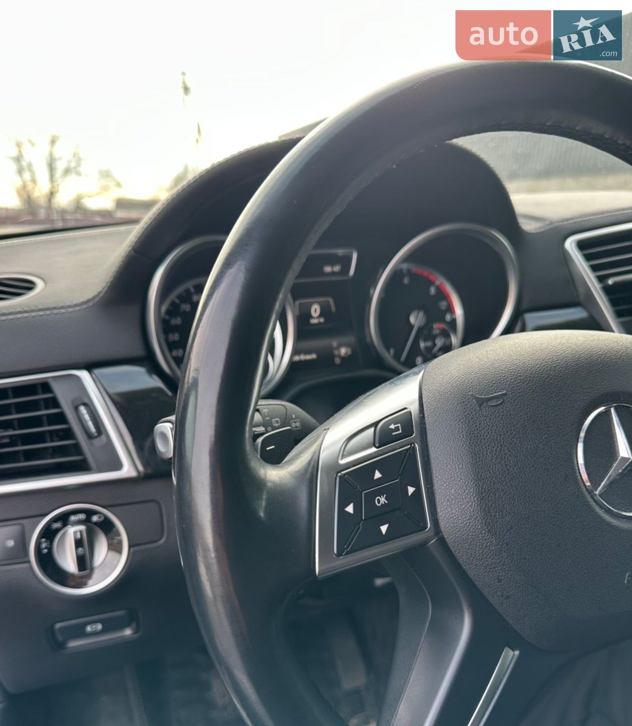 Mercedes-Benz GL-Class 2015 VIN 4JGDF2EE7GA684089 фото оголошення 11 з 26