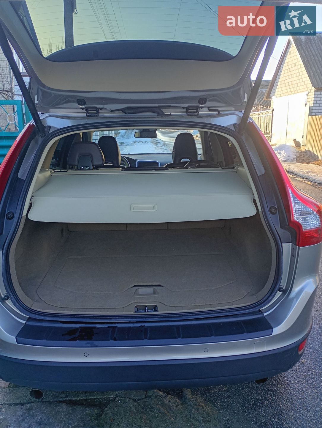 Volvo XC60 2012 VIN YV4952DL8C2343640 фото оголошення 14 з 24