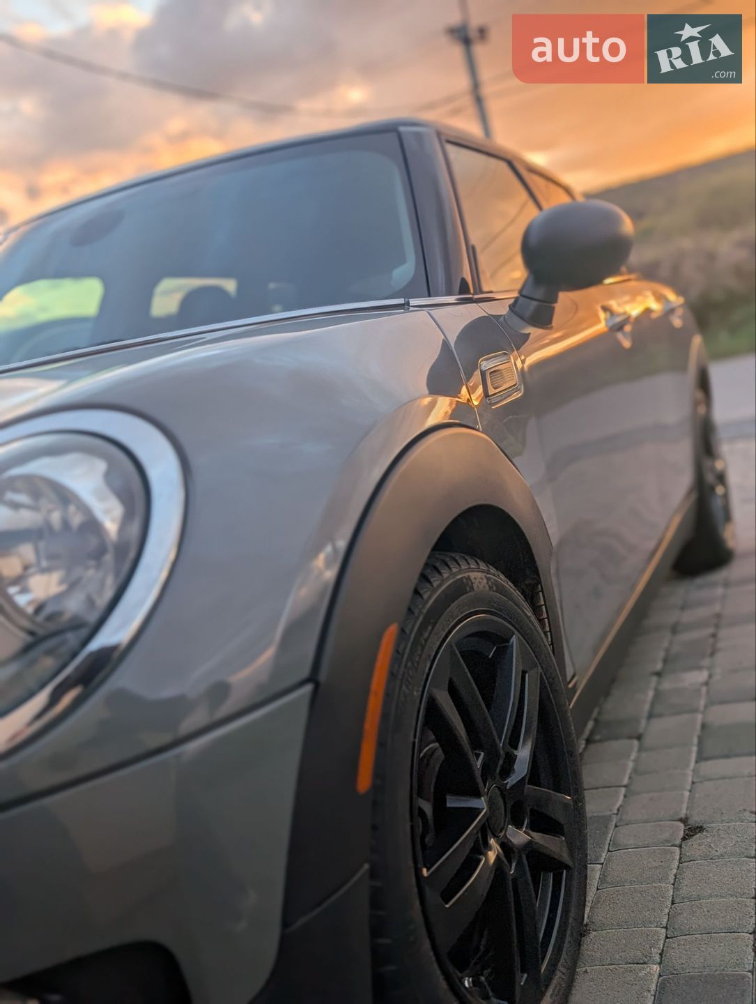 MINI Clubman 2016 VIN WMWLN5C58G2E06772 фото оголошення 13 з 21