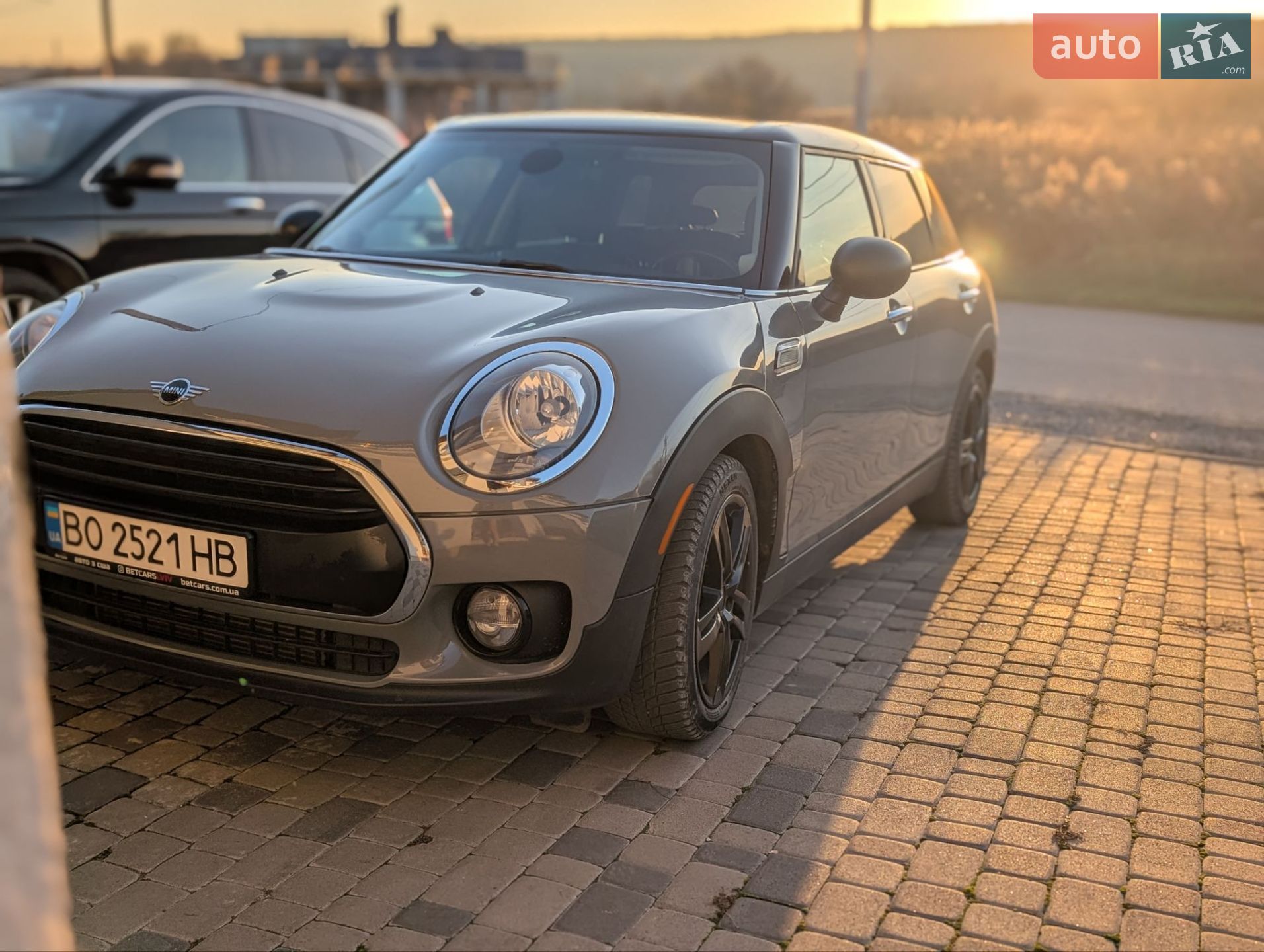 MINI Clubman 2016 VIN WMWLN5C58G2E06772 фото оголошення 18 з 21