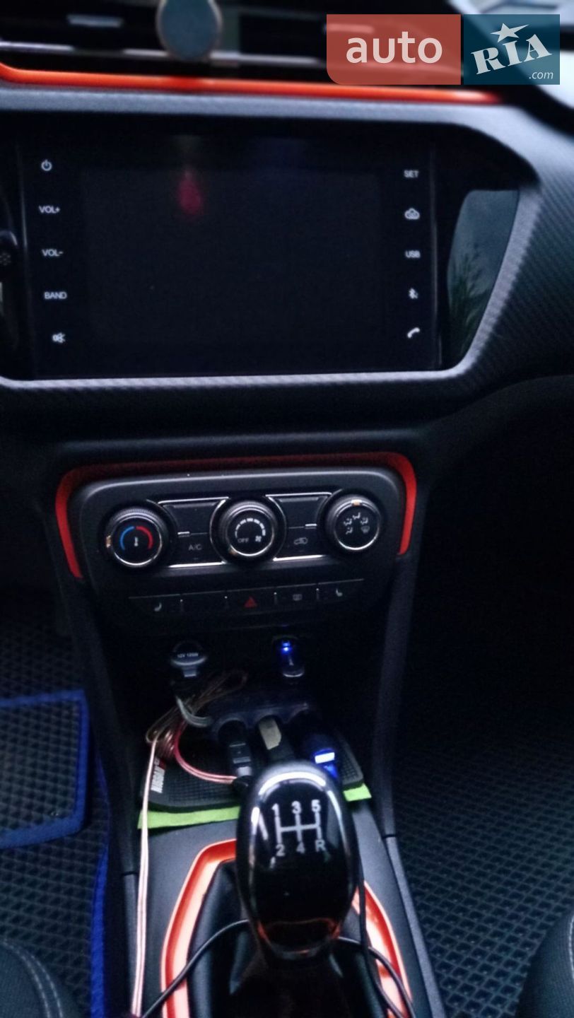 Chery Tiggo 2 2019 VIN LVVDB11B6KE009671 фото оголошення 7 з 14