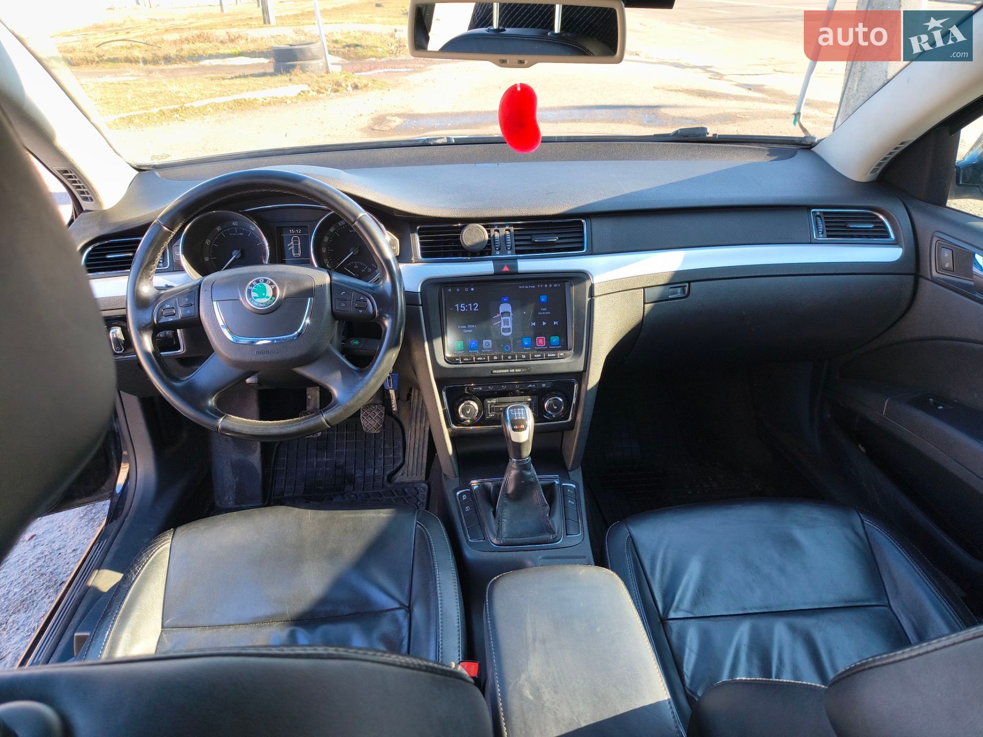 Skoda Superb 2010 VIN TMBLB73T8B9033350 фото оголошення 6 з 11
