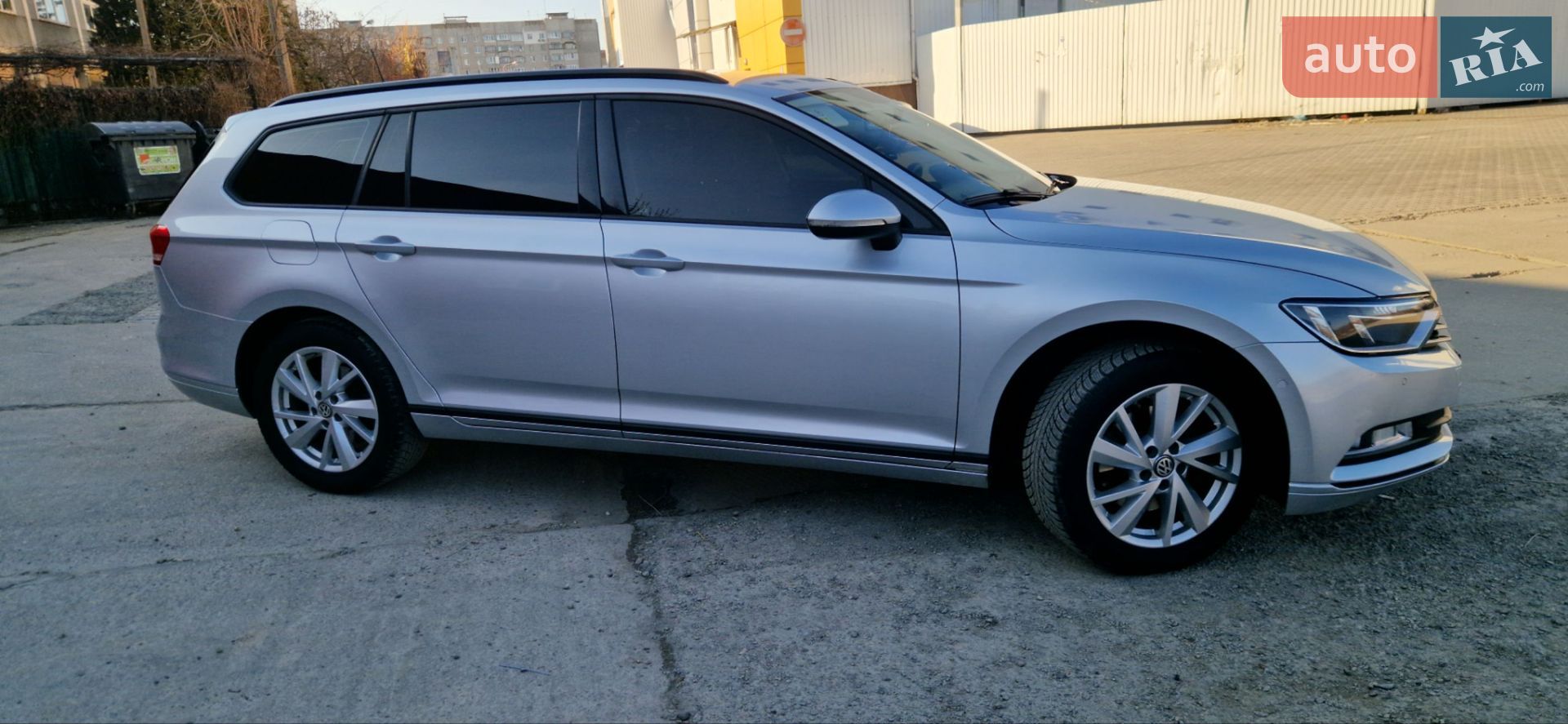 Volkswagen Passat 2015 VIN WVWZZZ3CZGE067670 фото оголошення 9 з 68