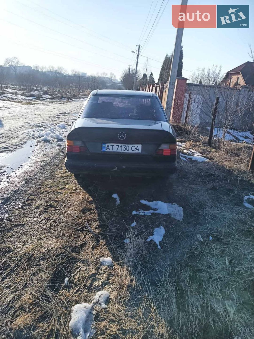 Mercedes-Benz E-Class 1988 VIN WDB1240201A872717 фото оголошення 2 з 5