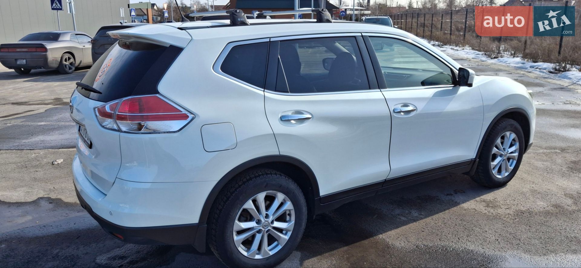 Nissan X-Trail 2016 VIN JN1TANT32U0000714 фото оголошення 4 з 20