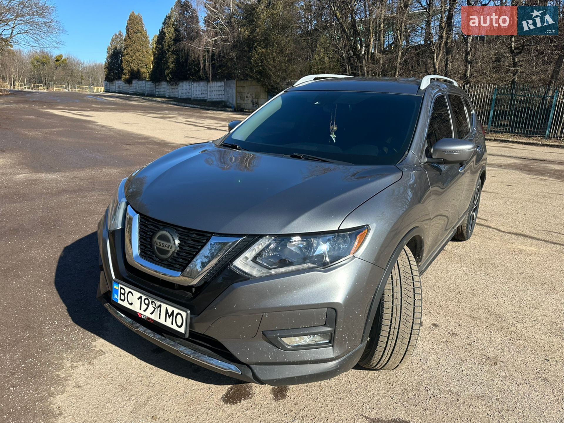 NISSAN ROGUE 2019 VIN 5N1AT2MT0KC762057 фото оголошення 9 з 27