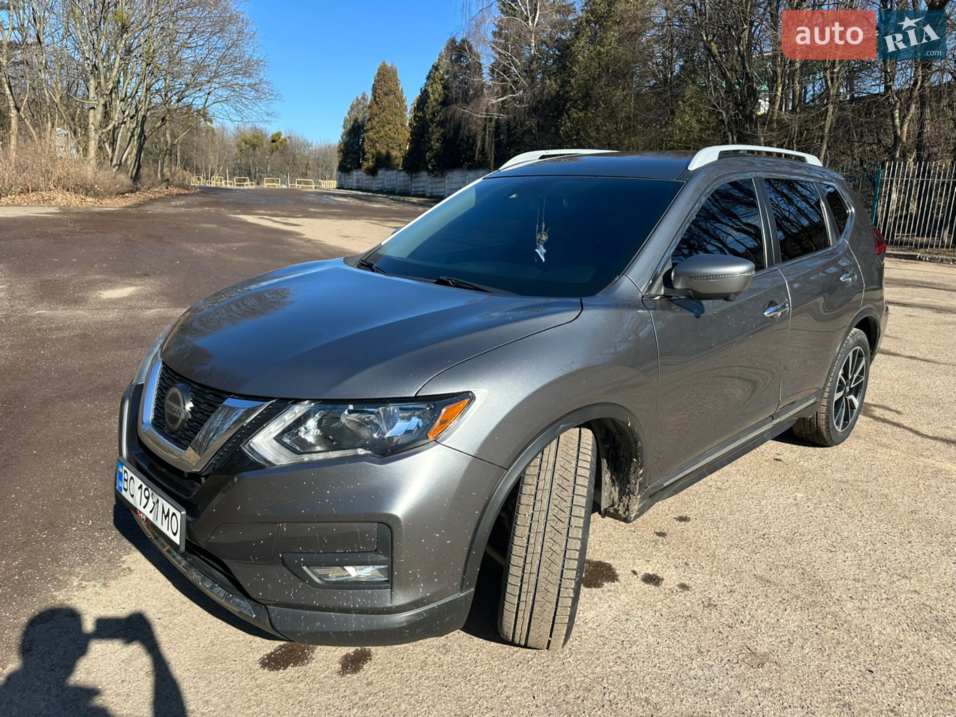 NISSAN ROGUE 2019 VIN 5N1AT2MT0KC762057 фото оголошення 10 з 27
