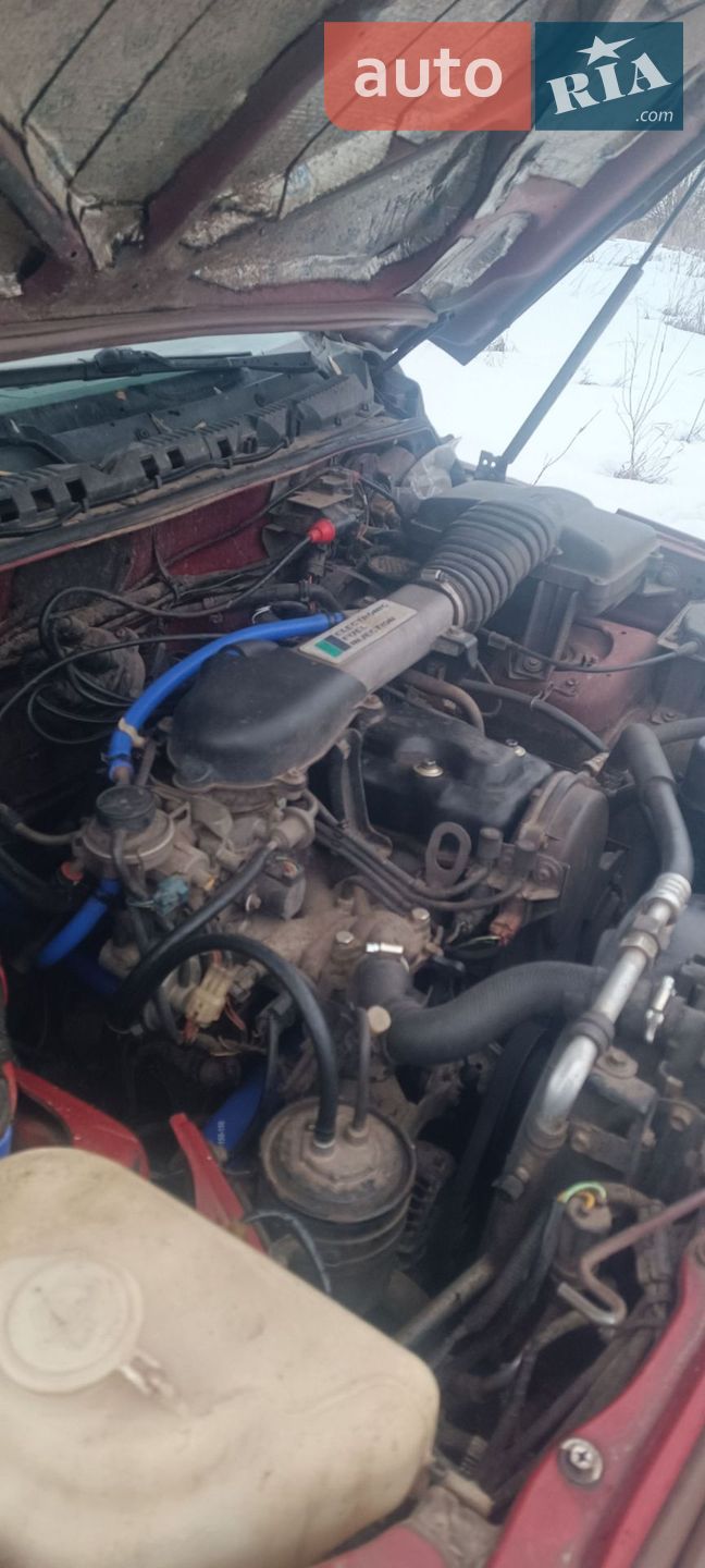 Suzuki Vitara 1992 VIN JS3TA01V4P4140268 фото оголошення 14 з 16