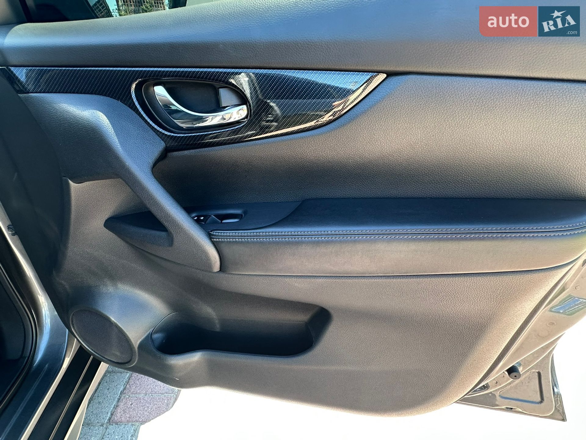 NISSAN ROGUE 2019 VIN 5N1AT2MT0KC762057 фото оголошення 15 з 27