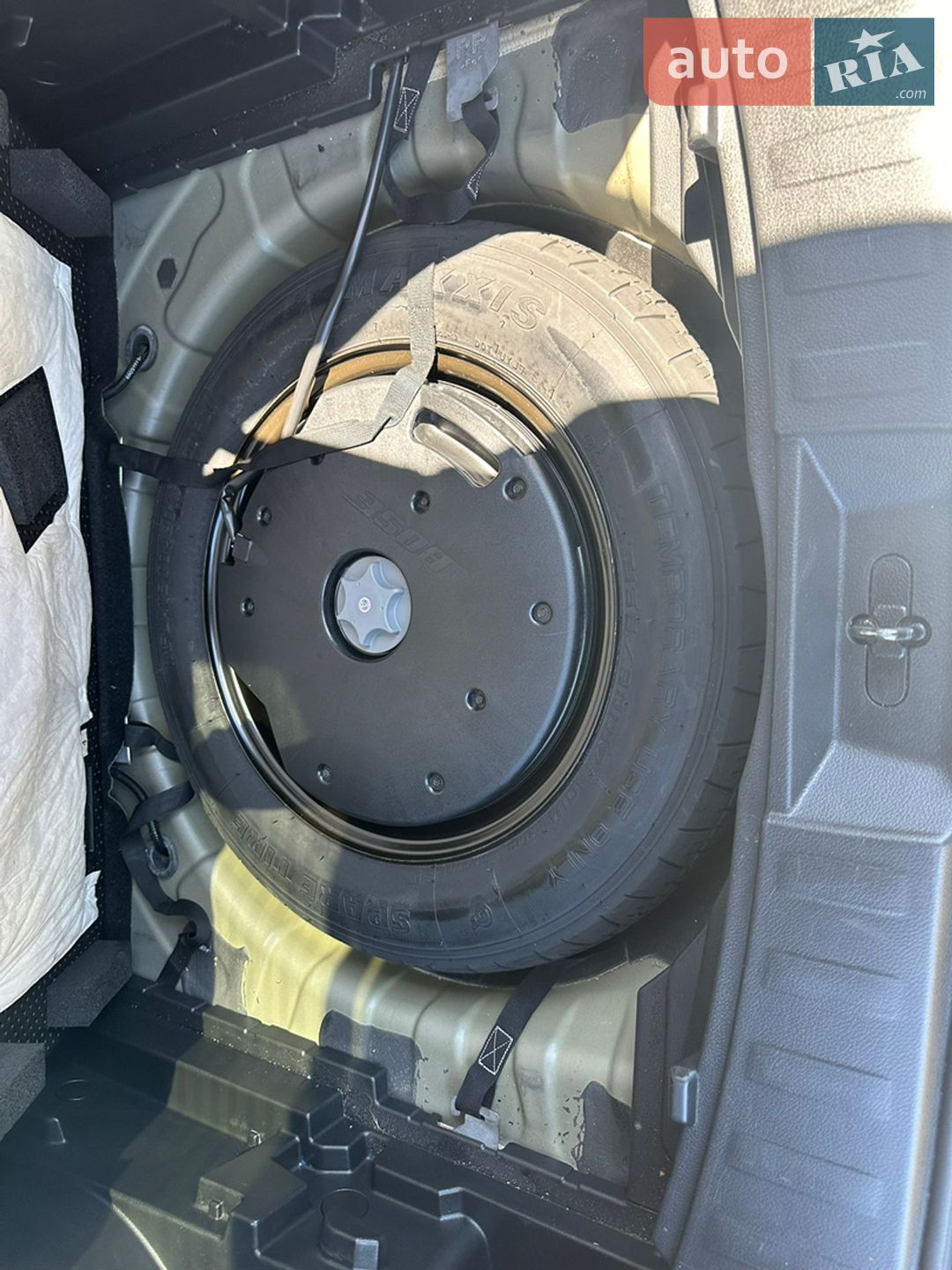 NISSAN ROGUE 2019 VIN 5N1AT2MT0KC762057 фото оголошення 23 з 27