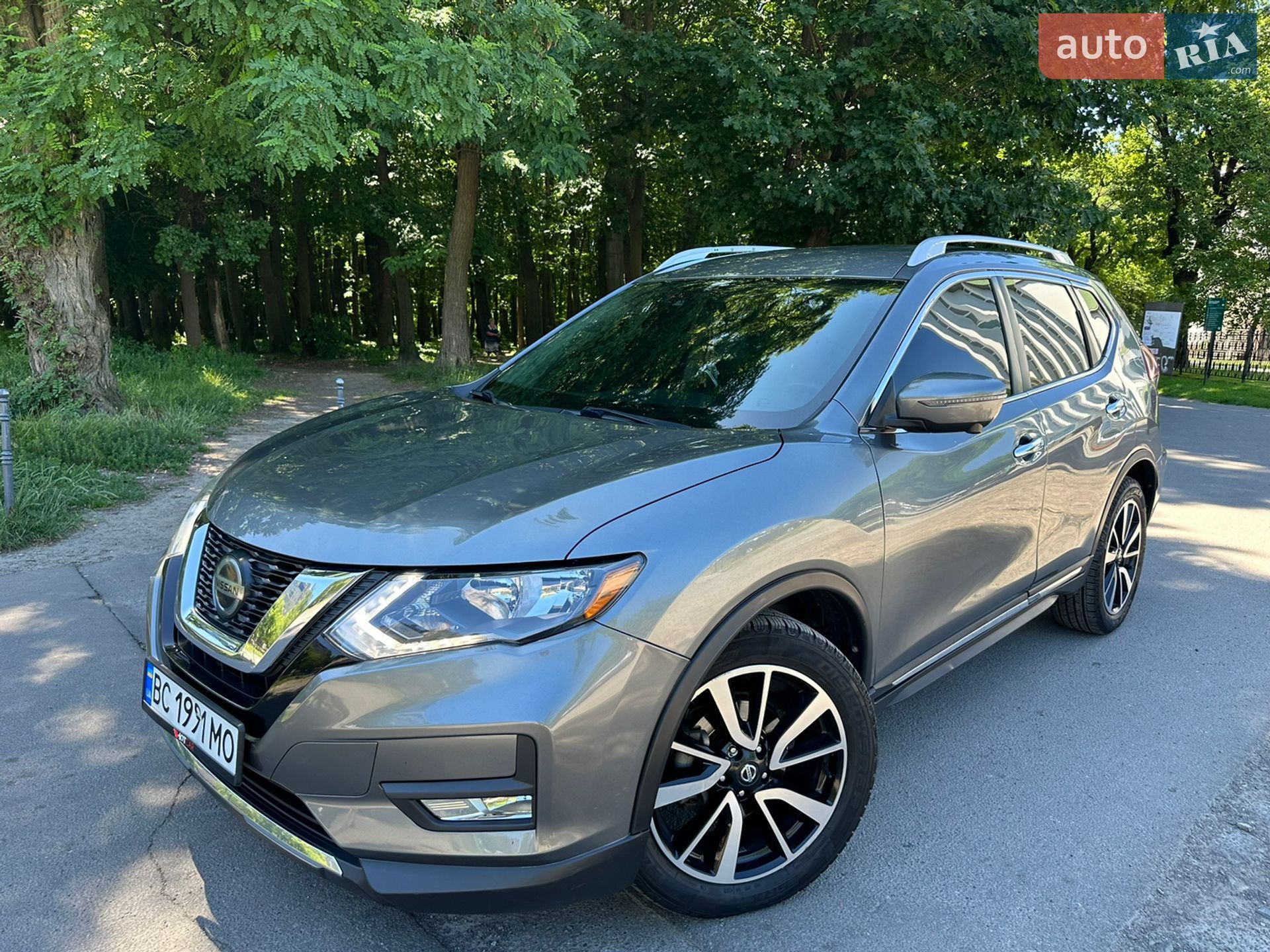NISSAN ROGUE 2019 VIN 5N1AT2MT0KC762057 фото оголошення 26 з 27