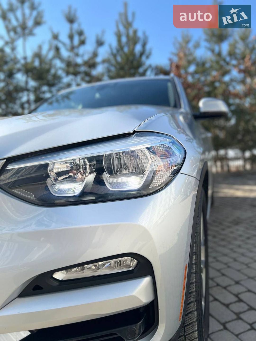 BMW X3 2019 VIN 5UXTR7C51KLR50578 фото оголошення 3 з 23