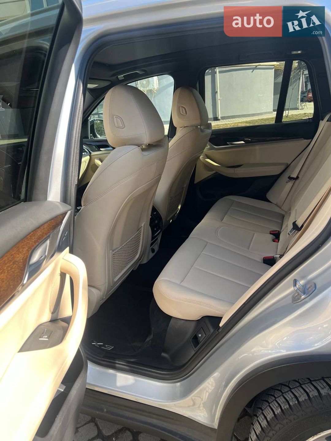 BMW X3 2019 VIN 5UXTR7C51KLR50578 фото оголошення 10 з 23