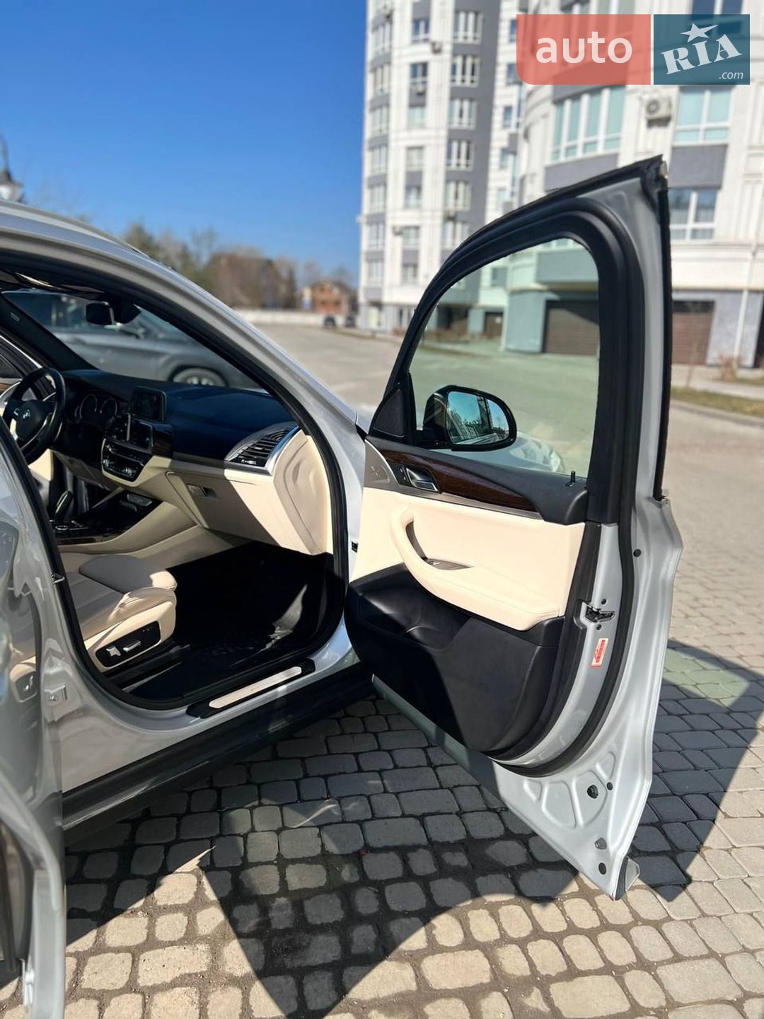BMW X3 2019 VIN 5UXTR7C51KLR50578 фото оголошення 12 з 23