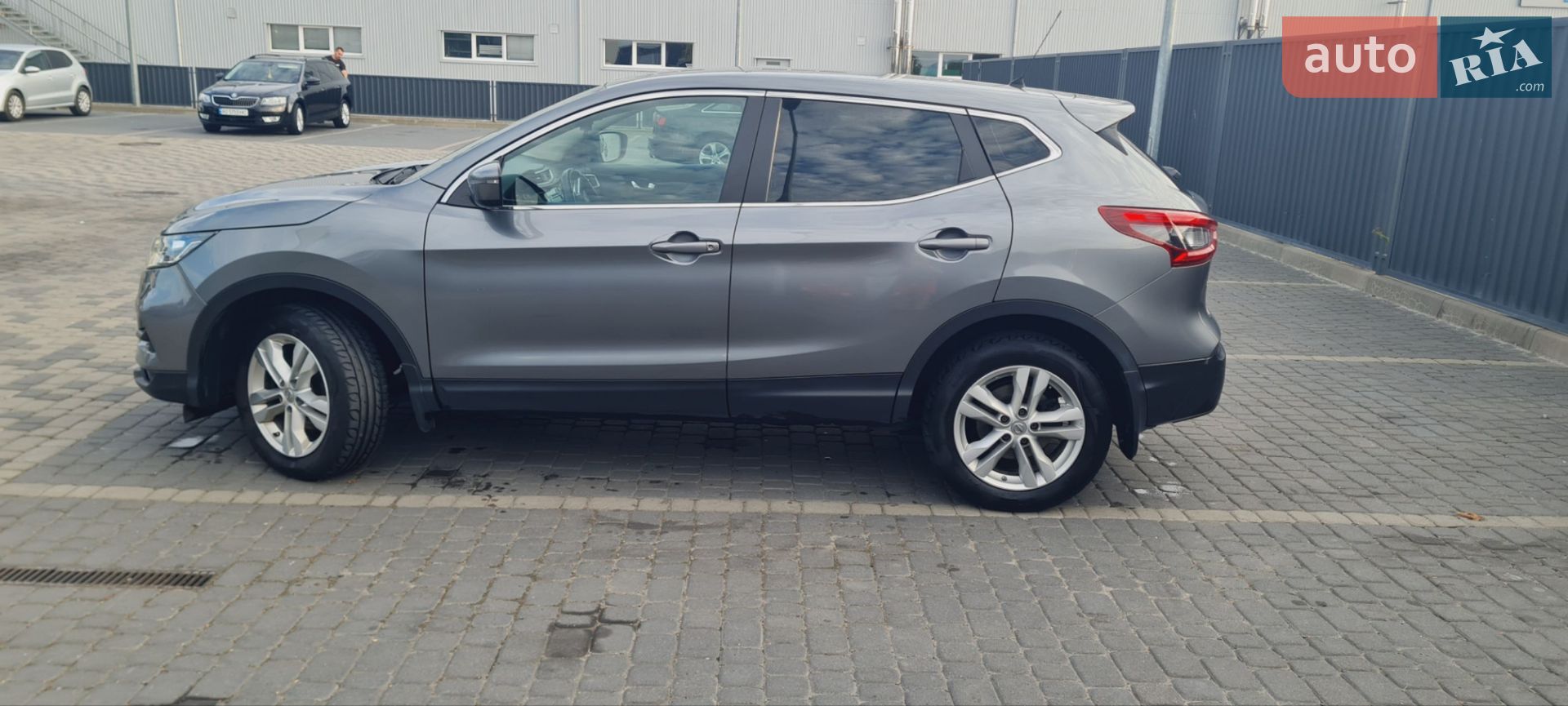 Nissan Qashqai 2018 VIN SJNFDAJ11U2295320 фото оголошення 12 з 32