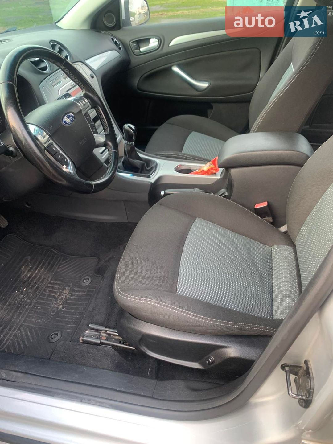 Ford Mondeo 2010 VIN WF0DXXGBBDAJ05173 фото оголошення 4 з 7