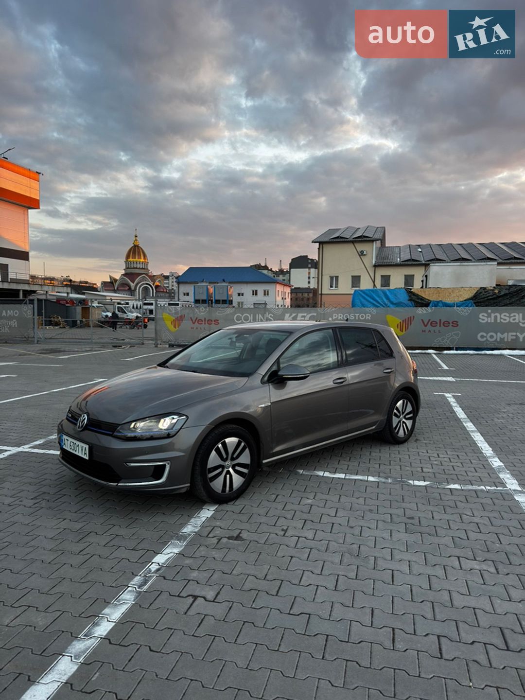 Volkswagen e-Golf 2014 VIN WVWZZZAUZFW903789 фото оголошення 2 з 21