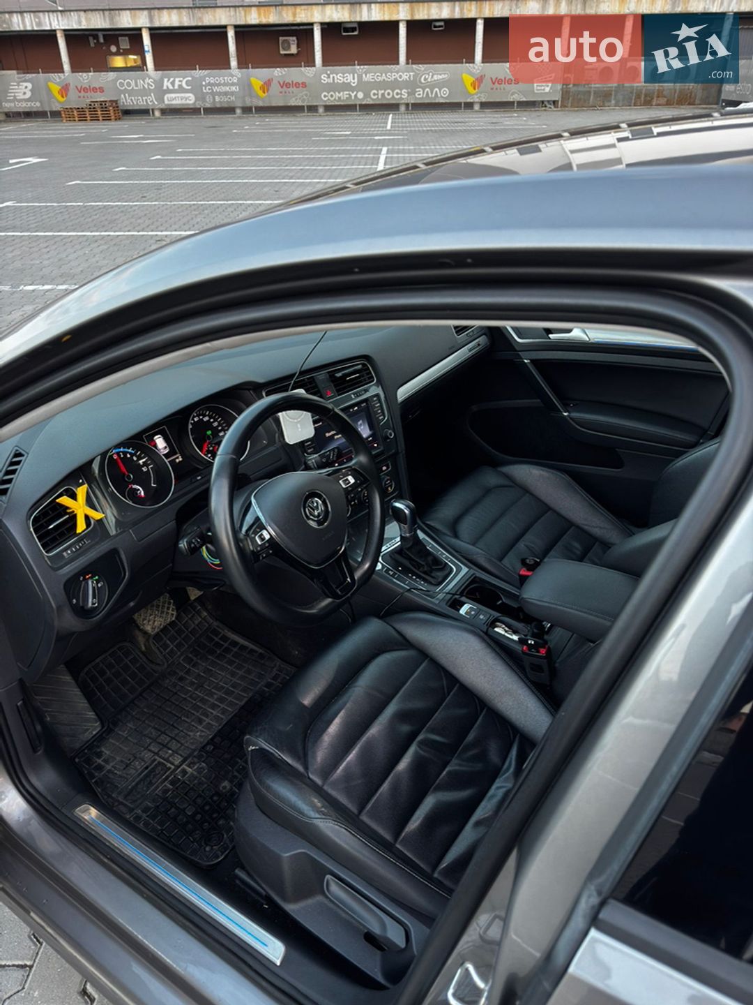 Volkswagen e-Golf 2014 VIN WVWZZZAUZFW903789 фото оголошення 15 з 21