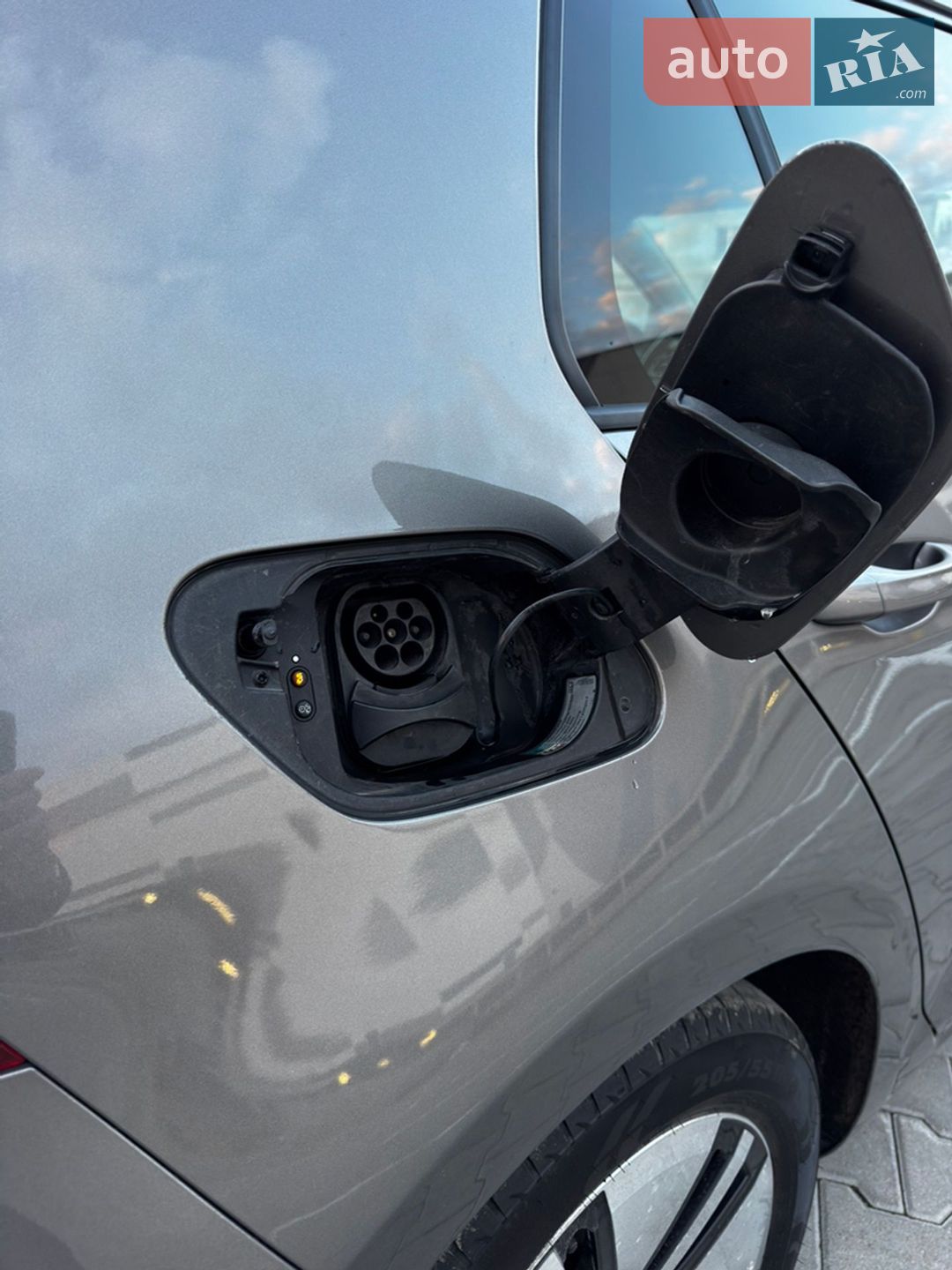 Volkswagen e-Golf 2014 VIN WVWZZZAUZFW903789 фото оголошення 19 з 21