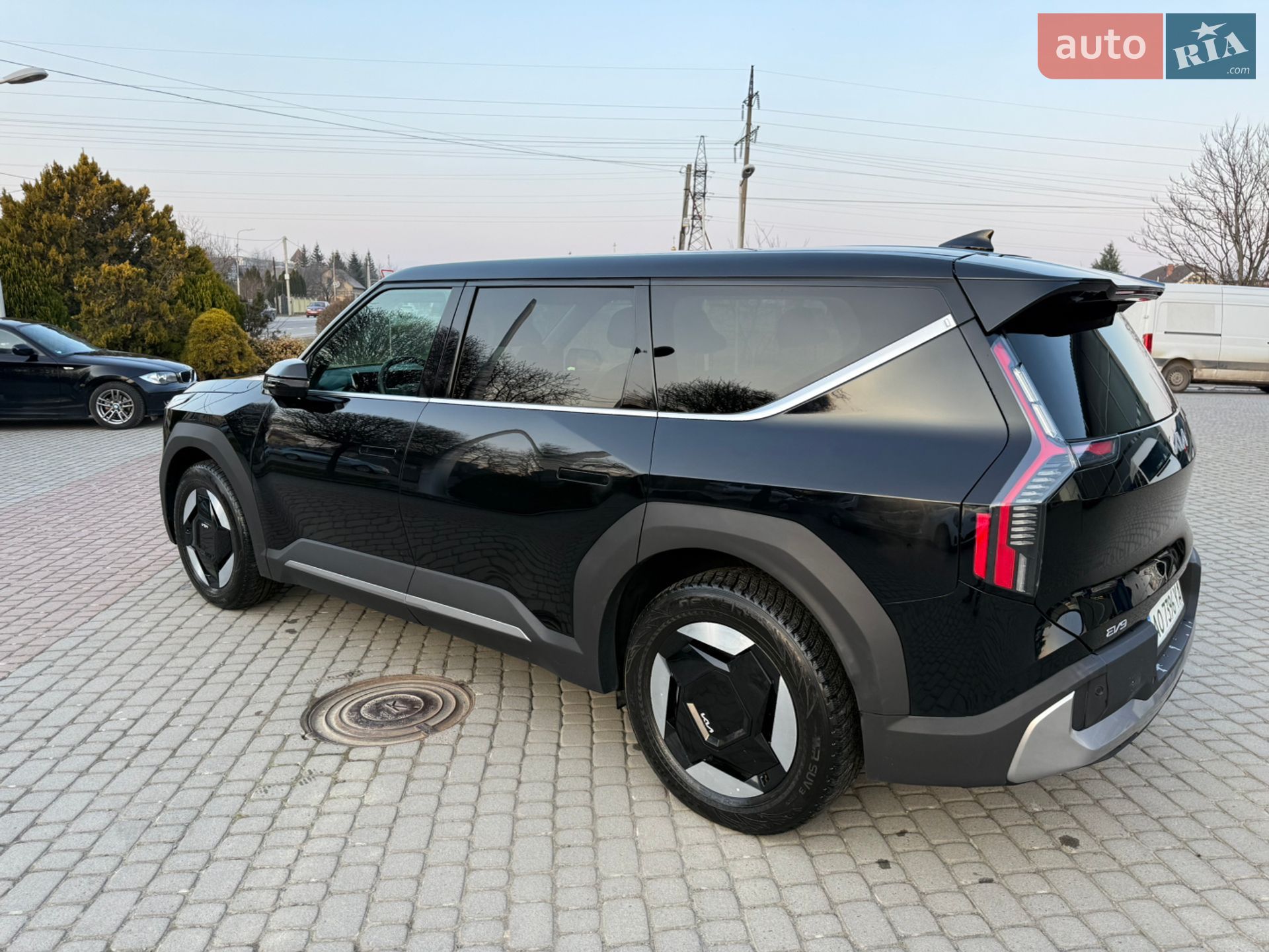 Kia EV9 2023 VIN KNDAB5S19R6020257 фото оголошення 6 з 11