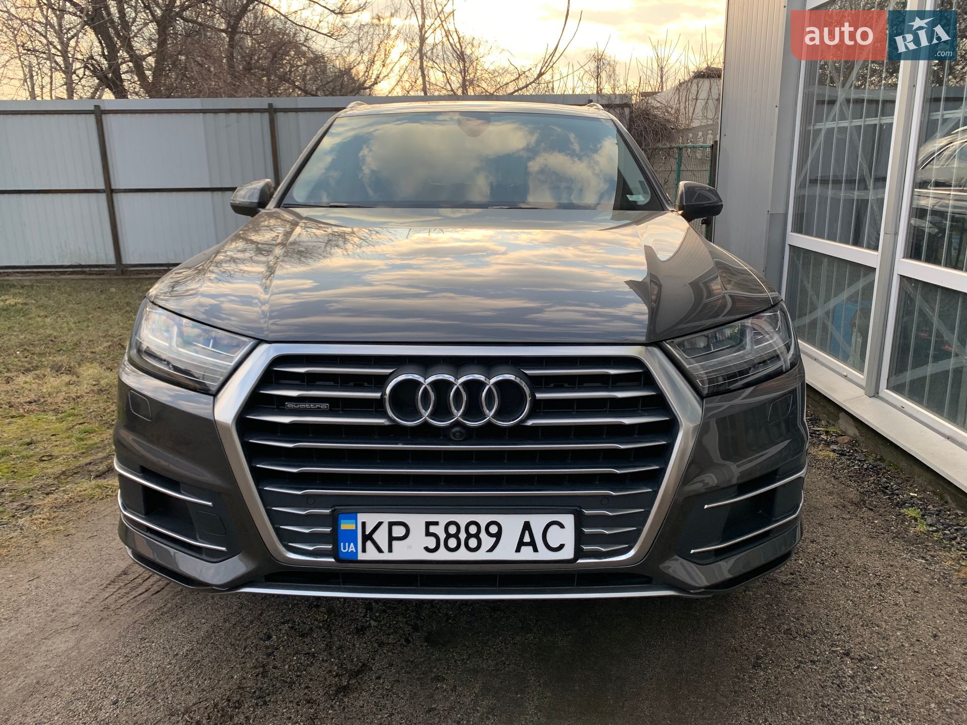Audi Q7 2019 VIN WA1LHAF73KD034634 фото оголошення 5 з 19