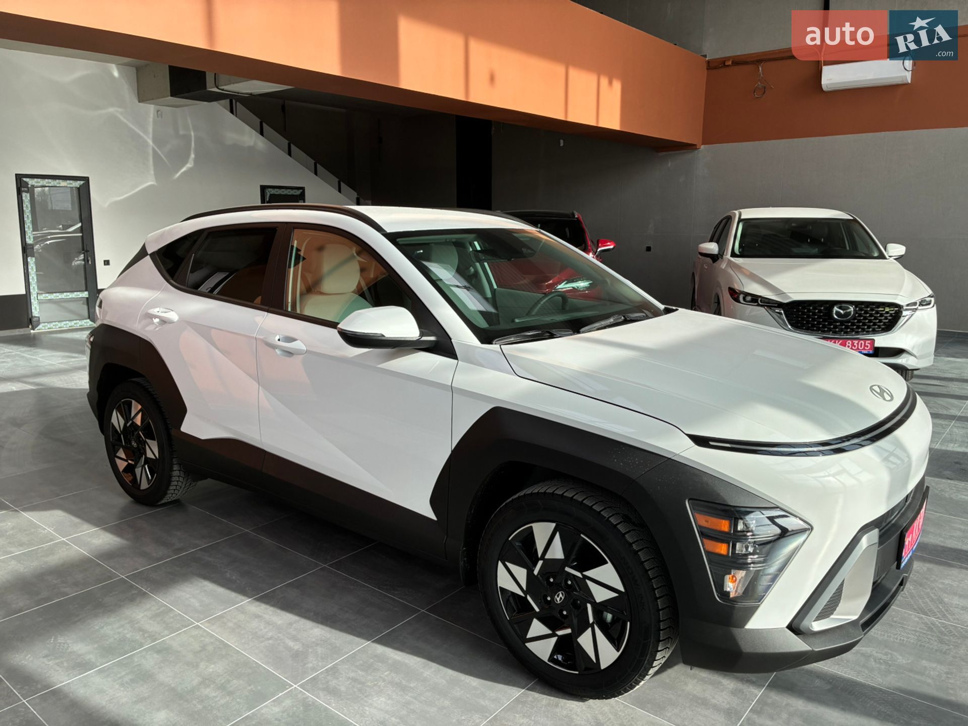 Hyundai Kona 2024 VIN KM8HC3AB2SU236507 фото оголошення 2 з 33