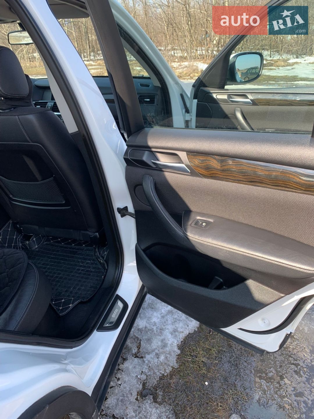 BMW X3 2011 VIN WBAWY31030L557964 фото оголошення 27 з 38