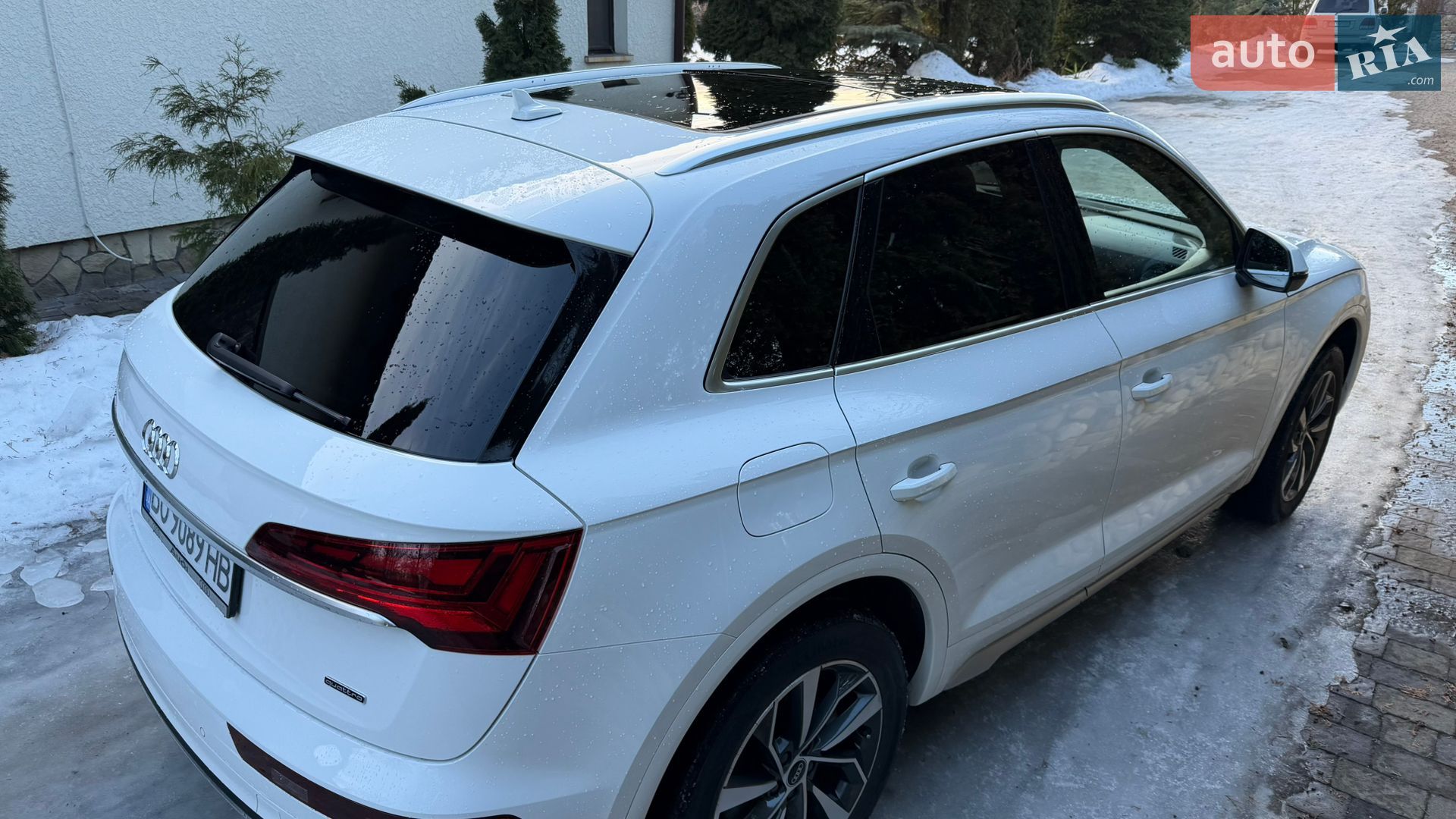 Audi Q5 2021 VIN WA1BAAFY2M2069060 фото оголошення 10 з 61