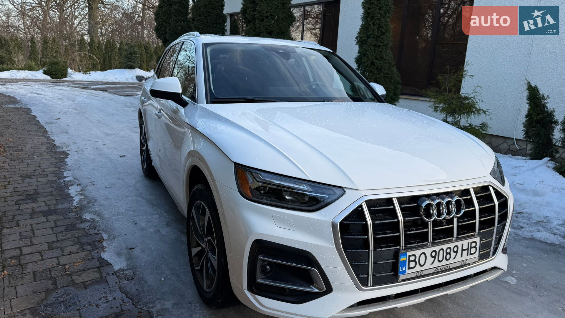 Audi Q5 2021 VIN WA1BAAFY2M2069060 фото оголошення 12 з 61