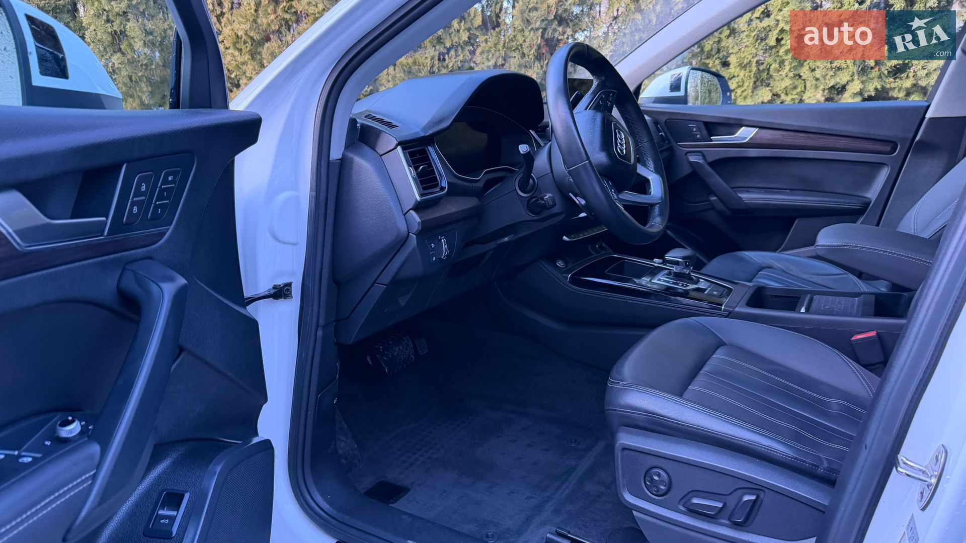 Audi Q5 2021 VIN WA1BAAFY2M2069060 фото оголошення 20 з 61