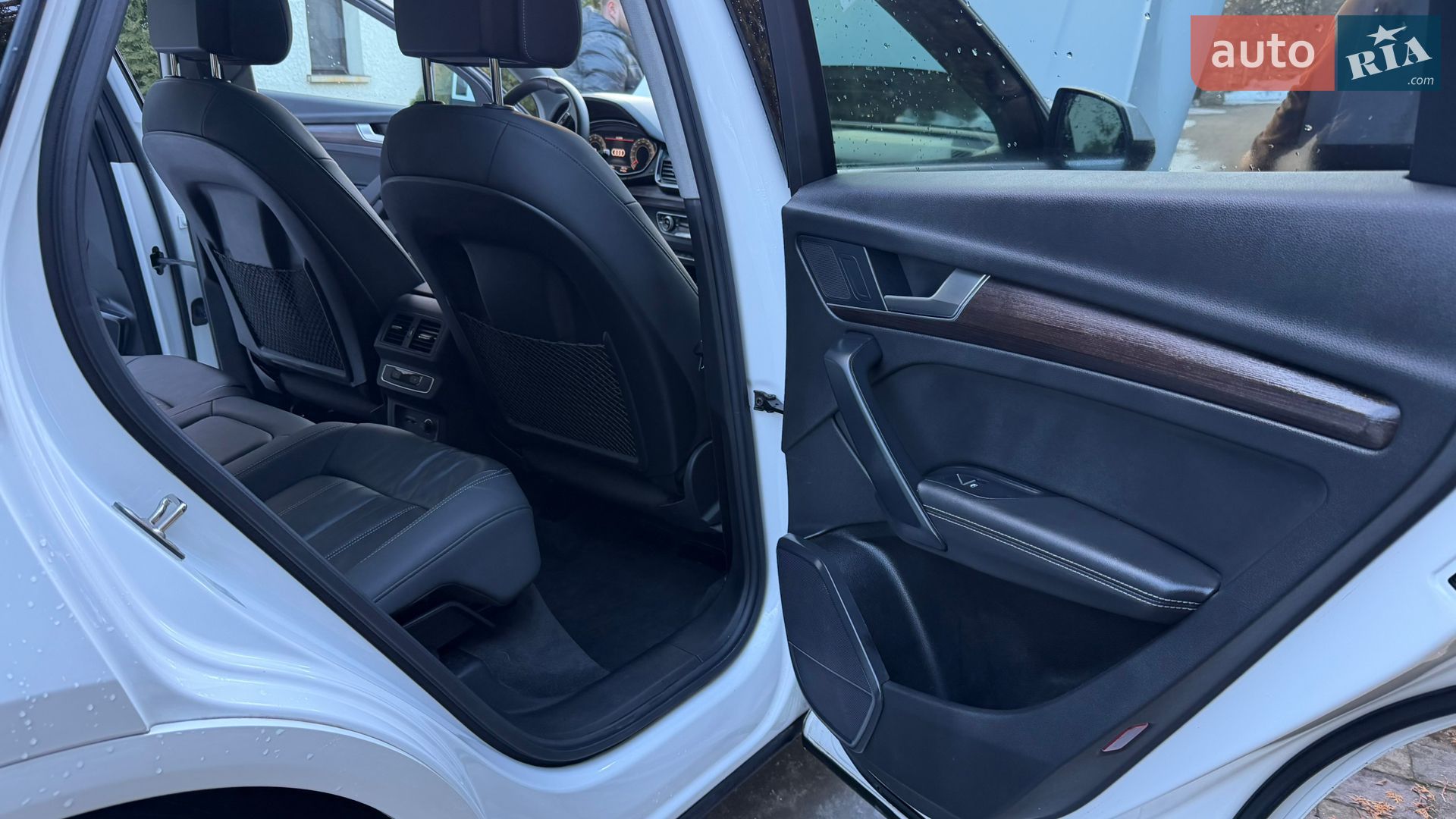 Audi Q5 2021 VIN WA1BAAFY2M2069060 фото оголошення 38 з 61