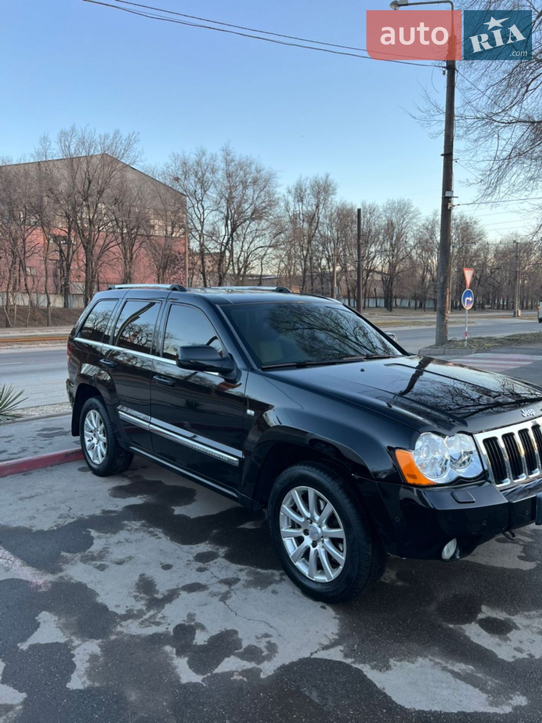 Jeep Grand Cherokee 2008 VIN 1J8HCE8M68Y101824 фото оголошення 3 з 33