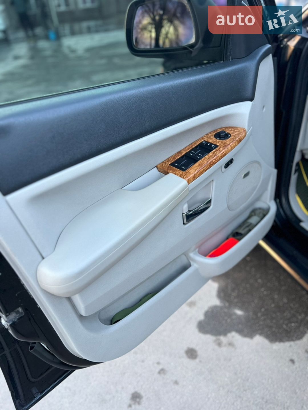 Jeep Grand Cherokee 2008 VIN 1J8HCE8M68Y101824 фото оголошення 13 з 33