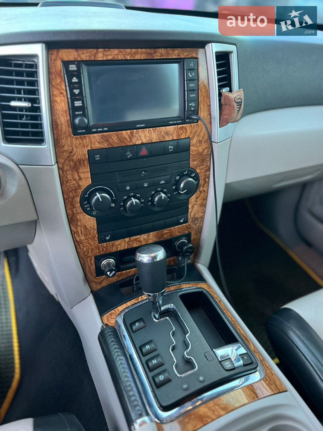 Jeep Grand Cherokee 2008 VIN 1J8HCE8M68Y101824 фото оголошення 20 з 33