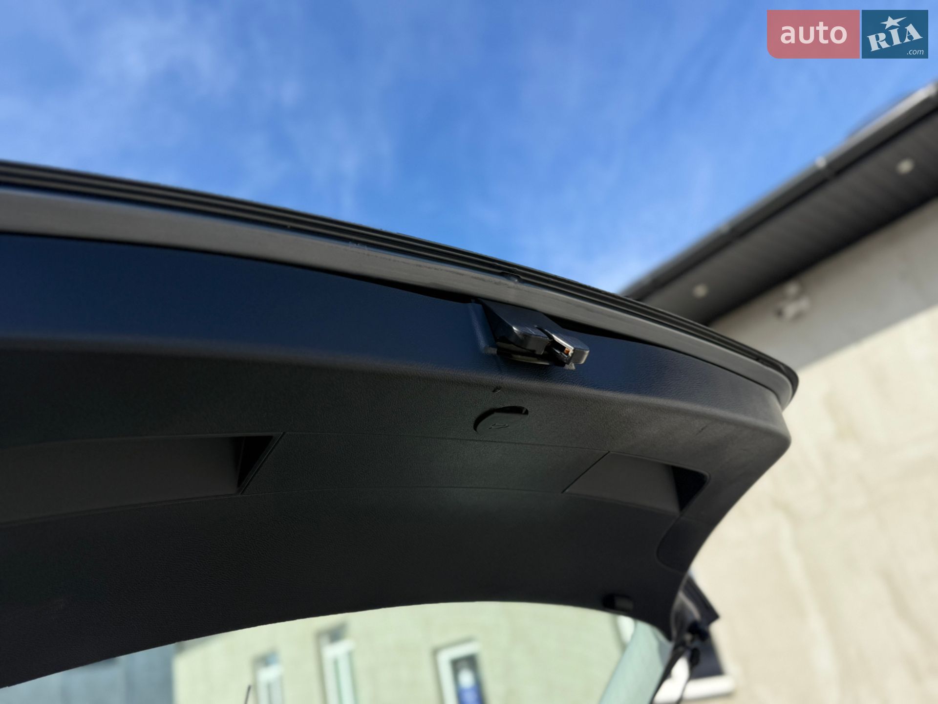 Volkswagen Golf 2007 VIN WVWZZZ1KZ8W057341 фото оголошення 152 з 198