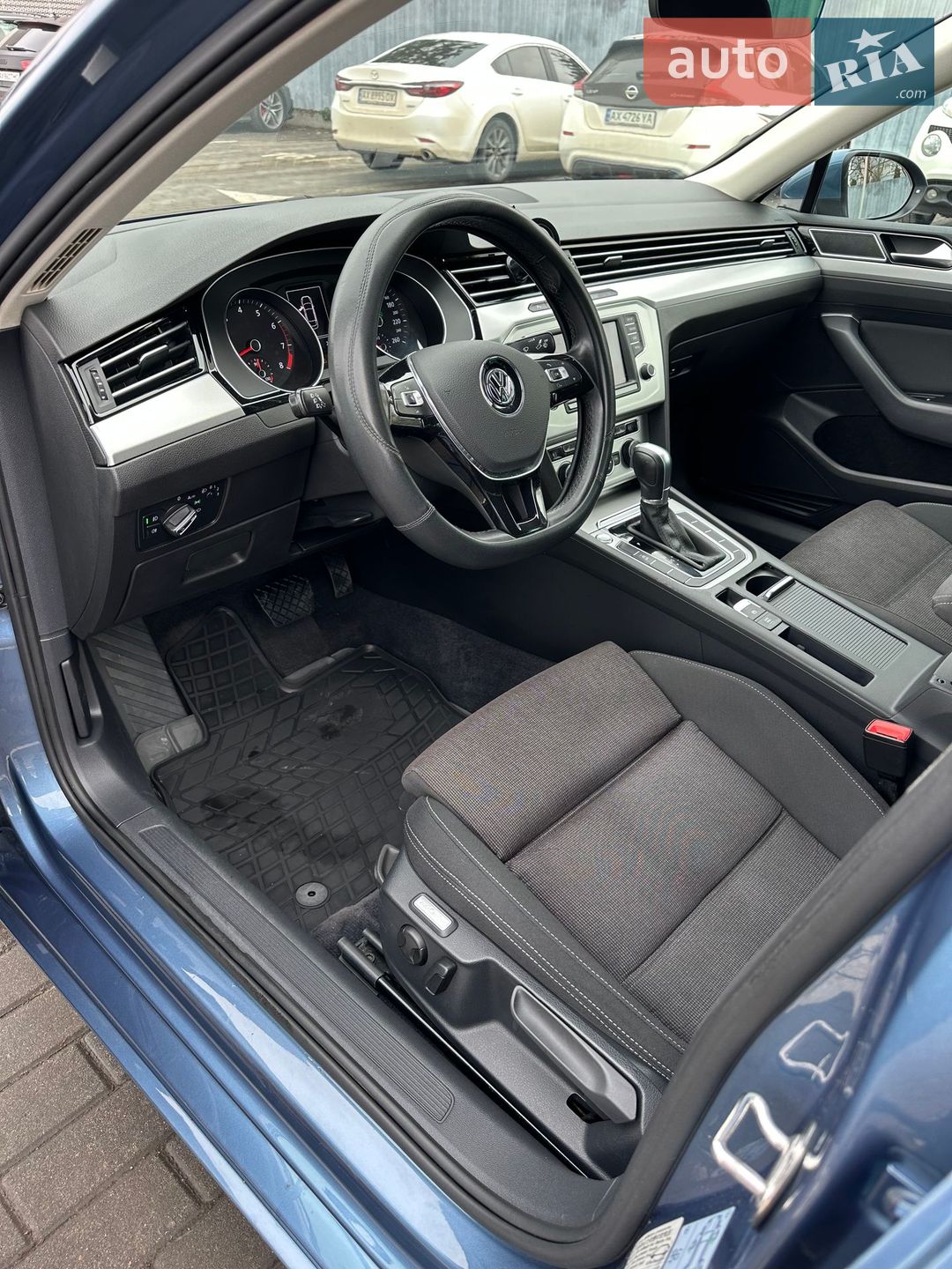 Volkswagen Passat 2015 VIN WVWZZZ3CZGE122234 фото оголошення 13 з 31