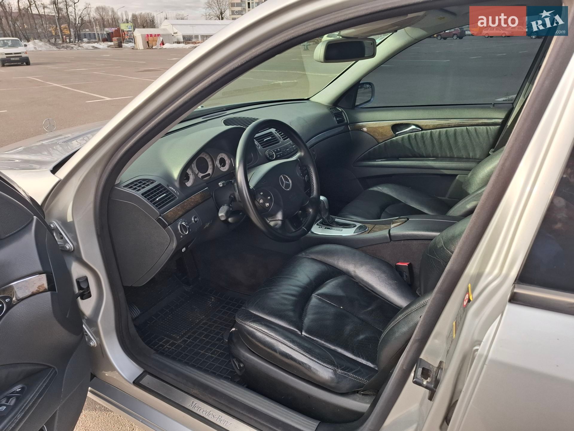 Mercedes-Benz E-Class 2003 VIN WDB2110421A235892 фото оголошення 9 з 12
